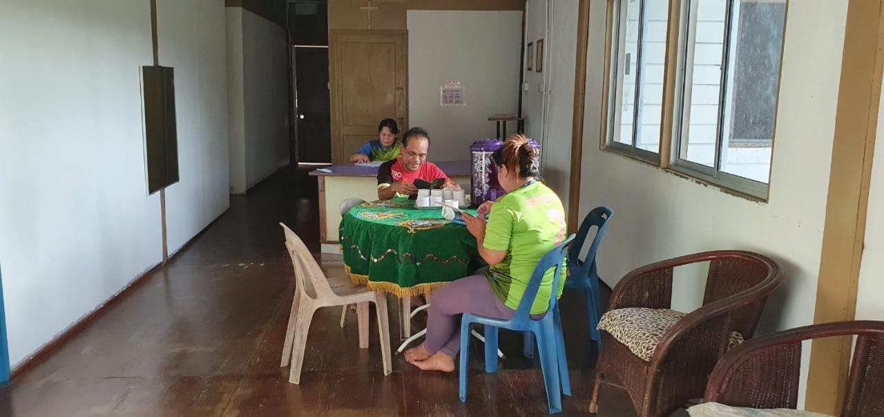 Mulu Homestay Екстериор снимка